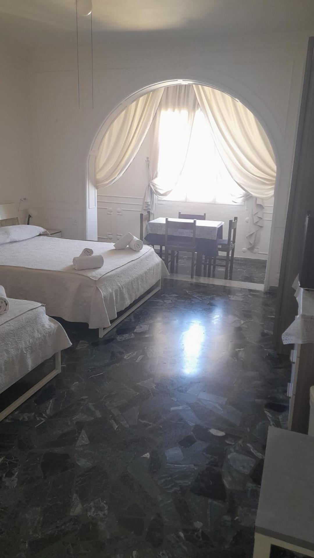 B&B Ganaj La Terrazza Di Ganaj 巴里 外观 照片